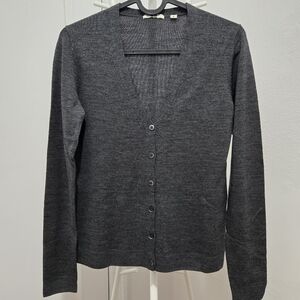 SOLD- Women's Gray Cardigan Sweater
